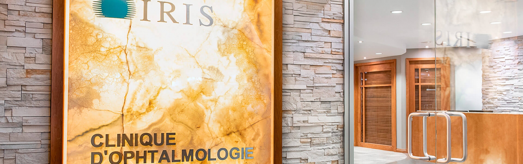 Accueil de la clinique d’ophtalmologie IRIS à Laval