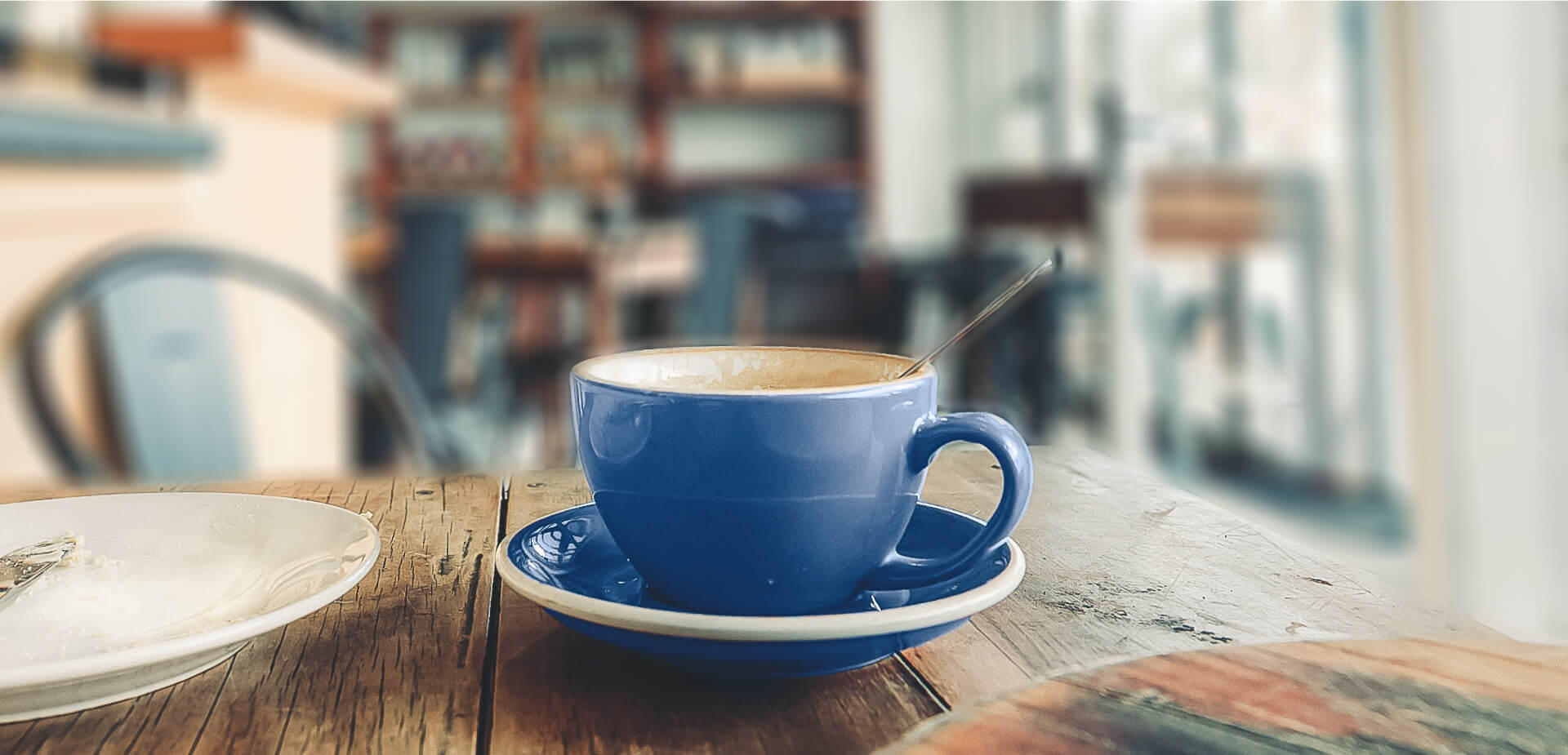Simulation d'une tasse floue à cause d'un problème de myopie